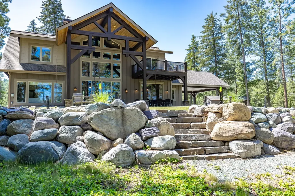 731 Hoodoo Loop Rexford MT 59930