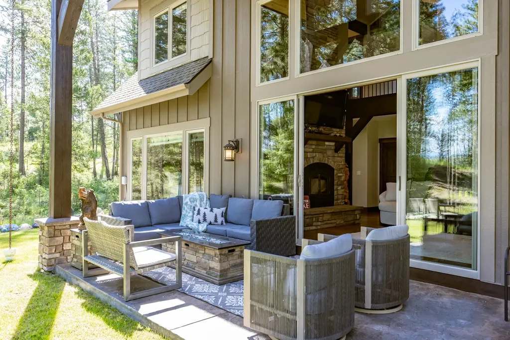 731 Hoodoo Loop Rexford MT 59930