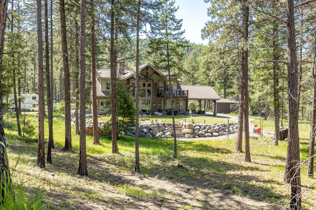 731 Hoodoo Loop Rexford MT 59930
