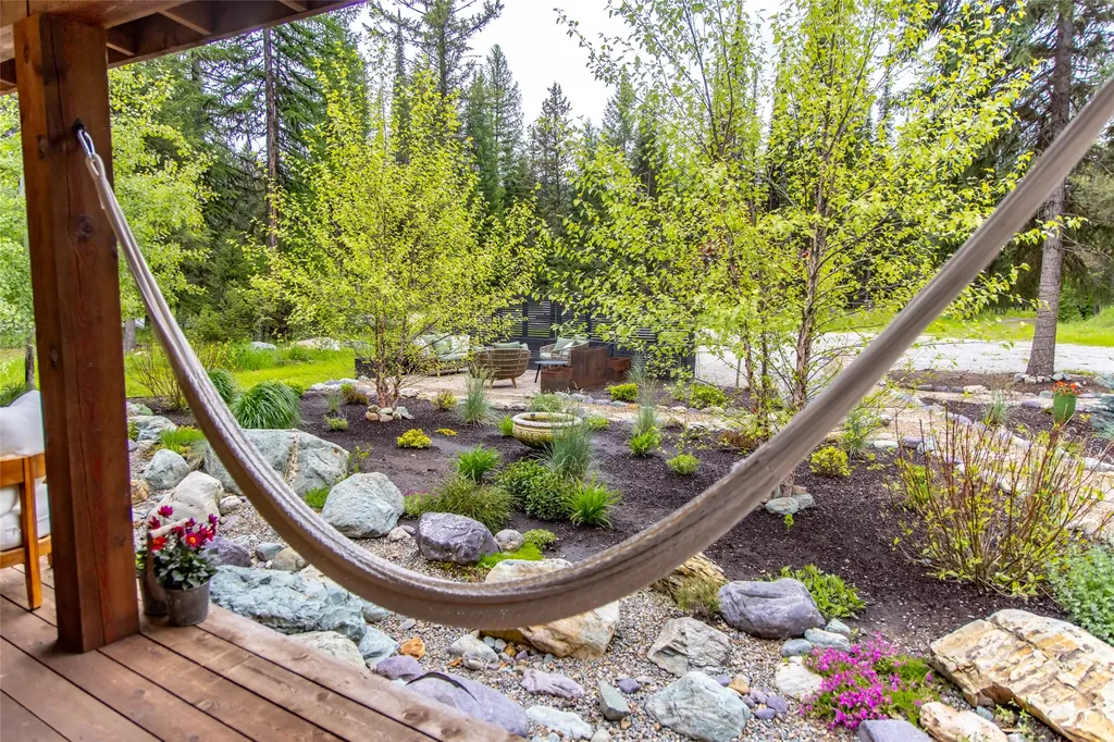 3965/3973 Star Meadow Road Whitefish MT 59937
