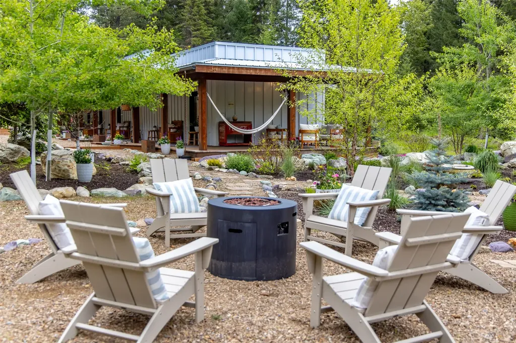 3965/3973 Star Meadow Road Whitefish MT 59937