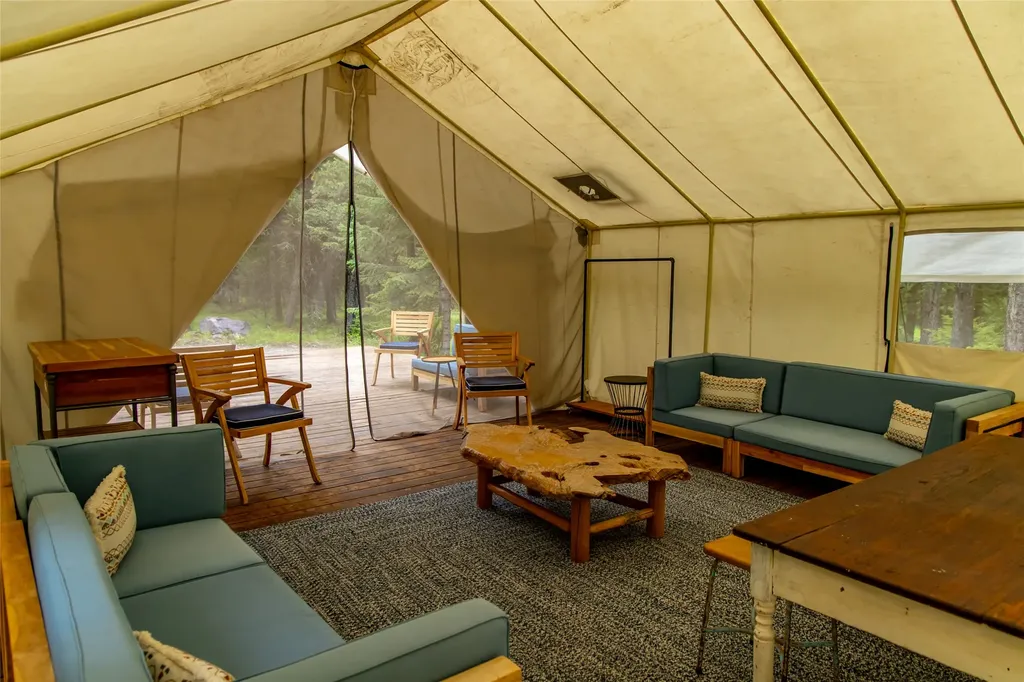 3965/3973 Star Meadow Road Whitefish MT 59937