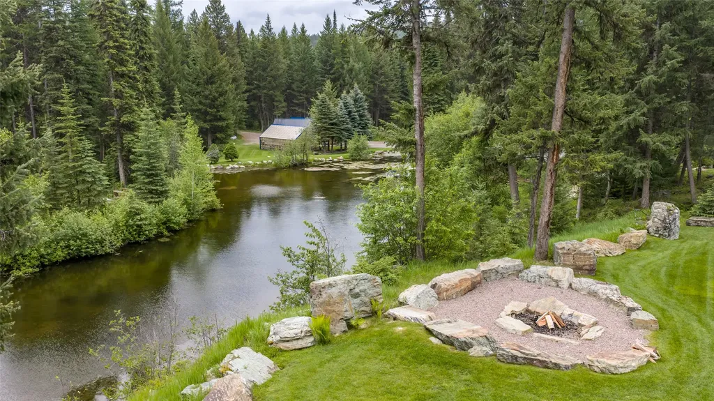 3965/3973 Star Meadow Road Whitefish MT 59937