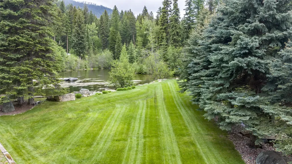 3965/3973 Star Meadow Road Whitefish MT 59937