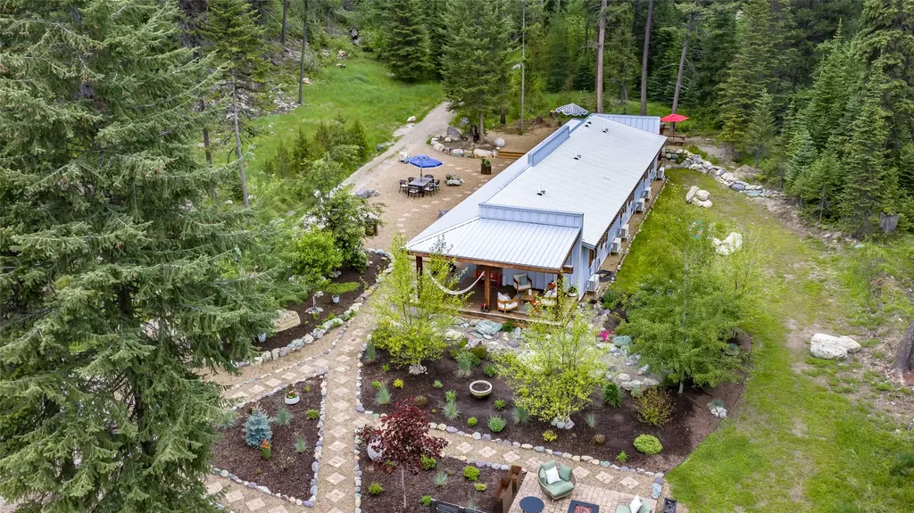 3965/3973 Star Meadow Road Whitefish MT 59937