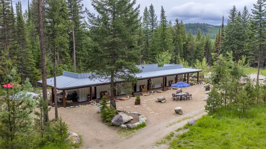 3965/3973 Star Meadow Road Whitefish MT 59937