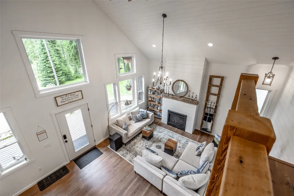 3965/3973 Star Meadow Road Whitefish MT 59937