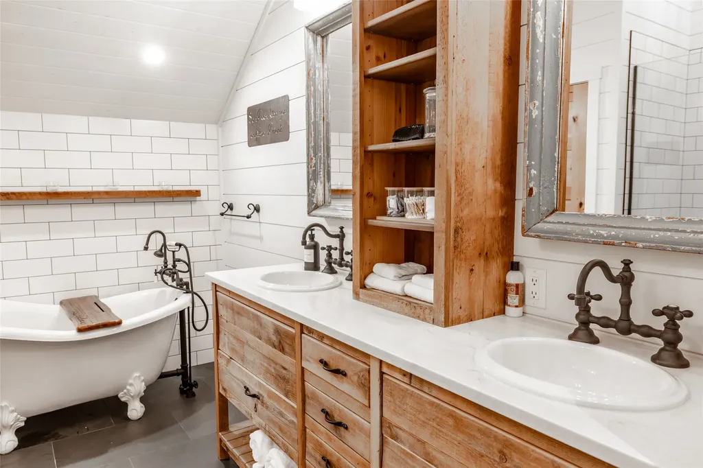 3965/3973 Star Meadow Road Whitefish MT 59937