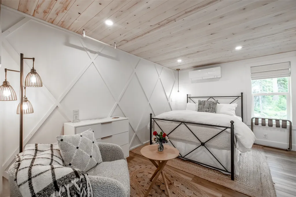 3965/3973 Star Meadow Road Whitefish MT 59937