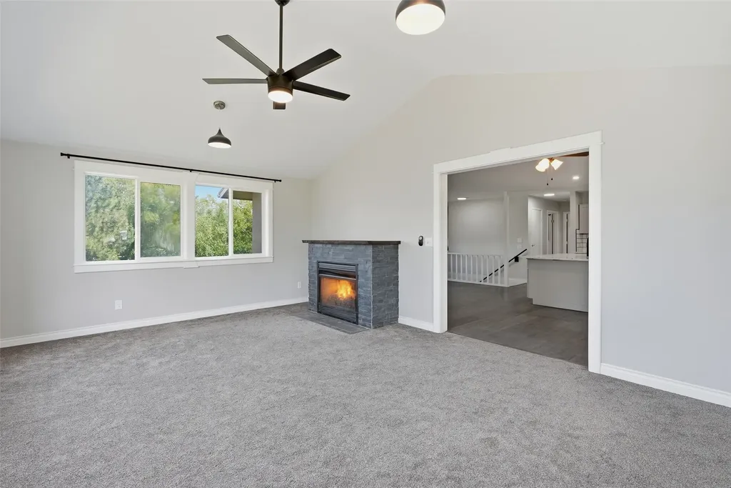 20000 Kings Road Florence MT 59833