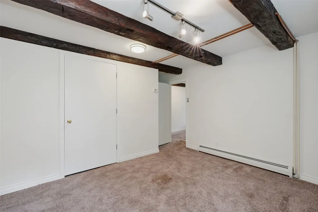20000 Kings Road Florence MT 59833