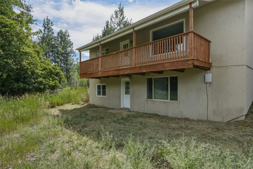 20000 Kings Road Florence MT 59833