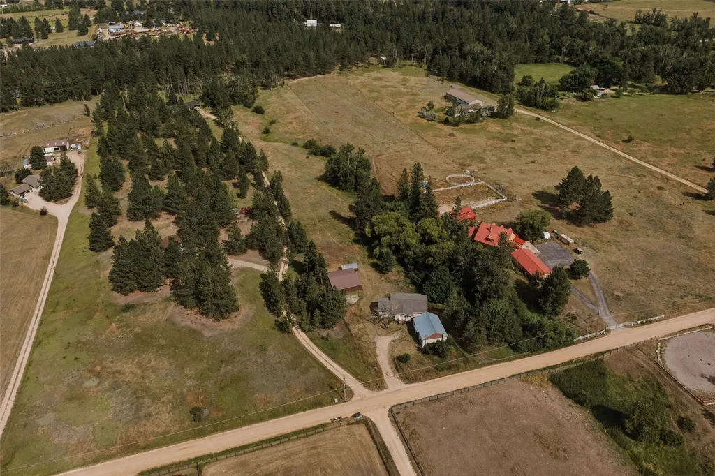 20000 Kings Road Florence MT 59833