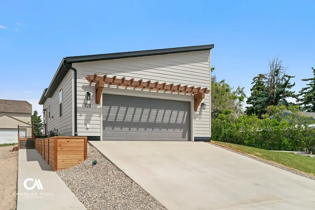 720 Elm Street Helena MT 59601