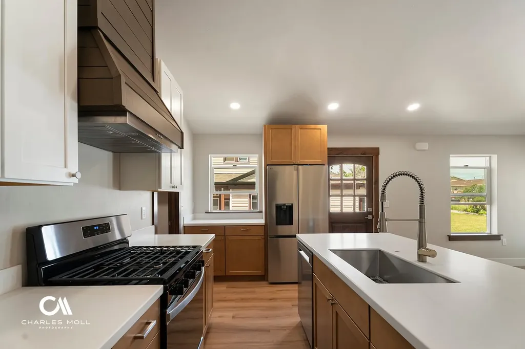 720 Elm Street Helena MT 59601