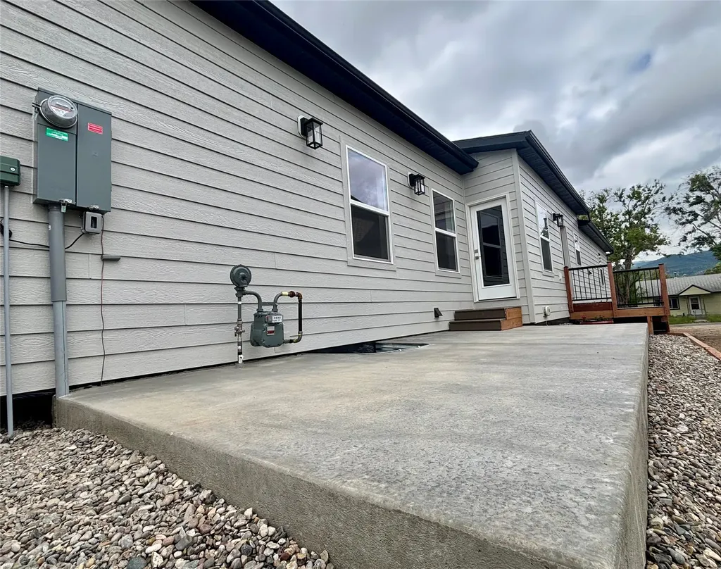 720 Elm Street Helena MT 59601