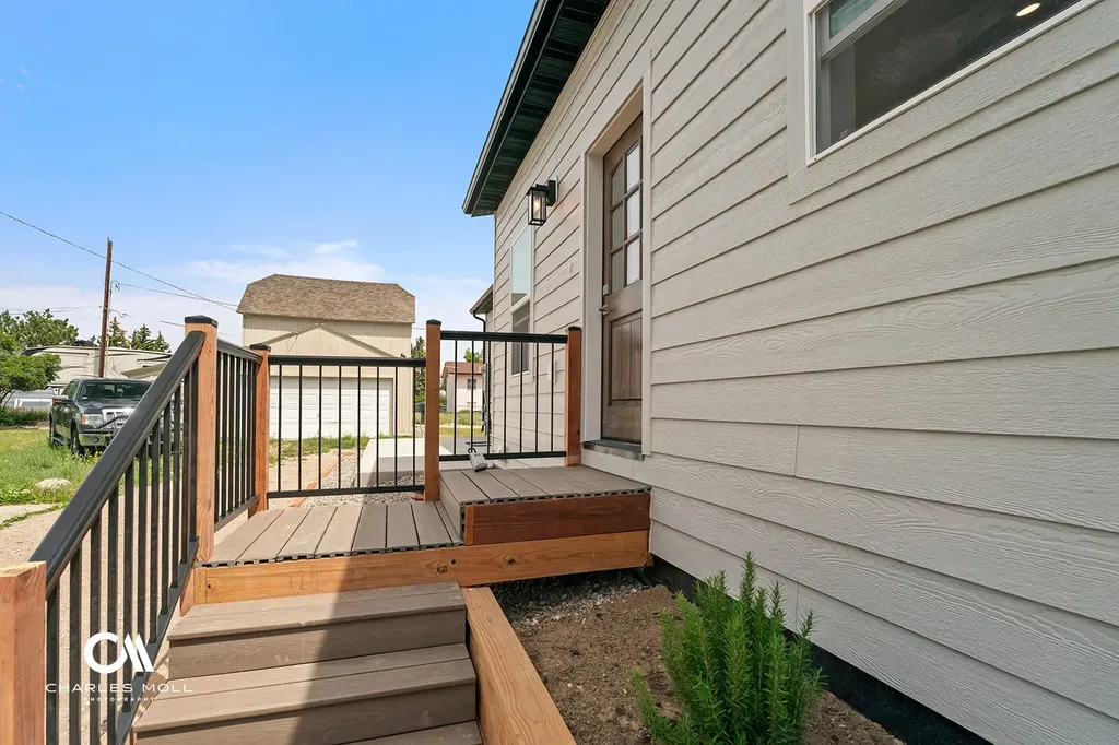 720 Elm Street Helena MT 59601