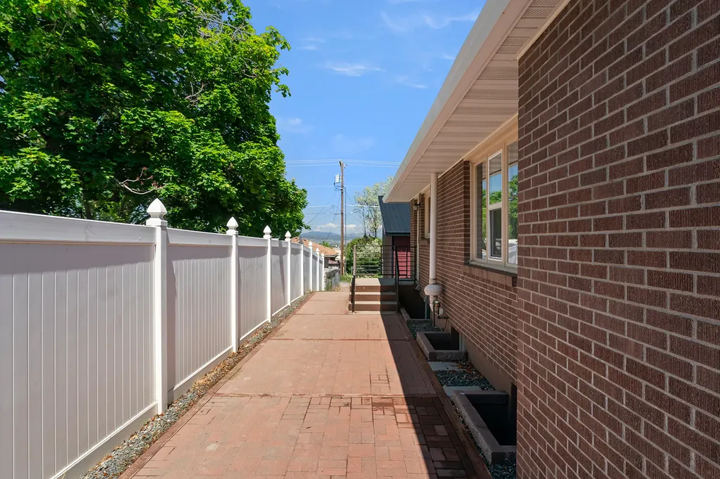 1914 8th Avenue Helena MT 59601