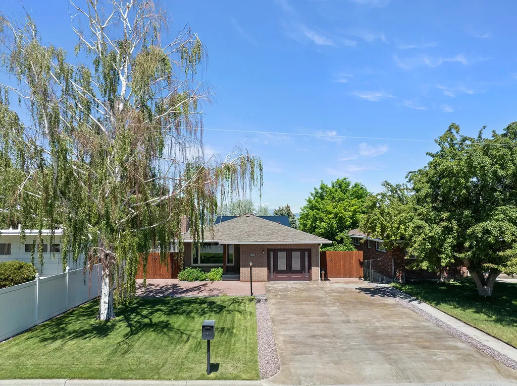 1914 8th Avenue Helena MT 59601