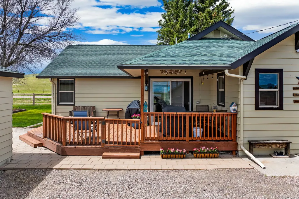 81 Eaton Avenue Great Falls MT 59405