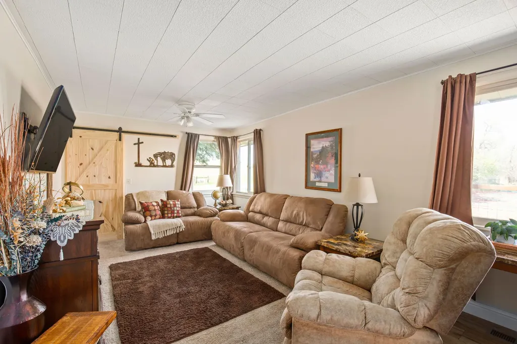 81 Eaton Avenue Great Falls MT 59405