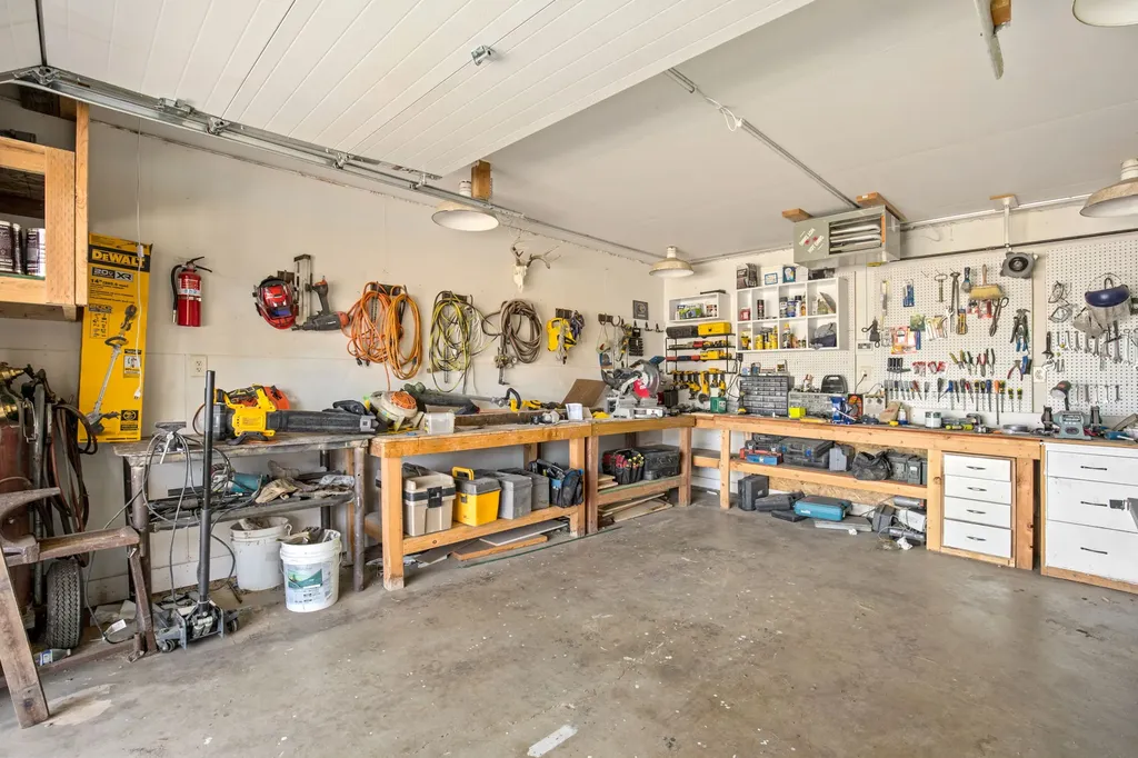 81 Eaton Avenue Great Falls MT 59405