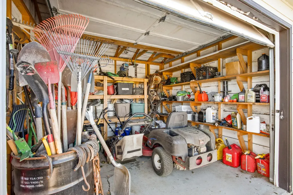 81 Eaton Avenue Great Falls MT 59405