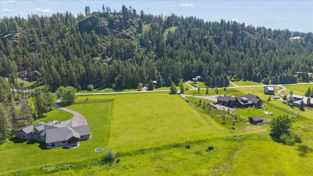 322 Hanging Rock Drive Bigfork MT 59911
