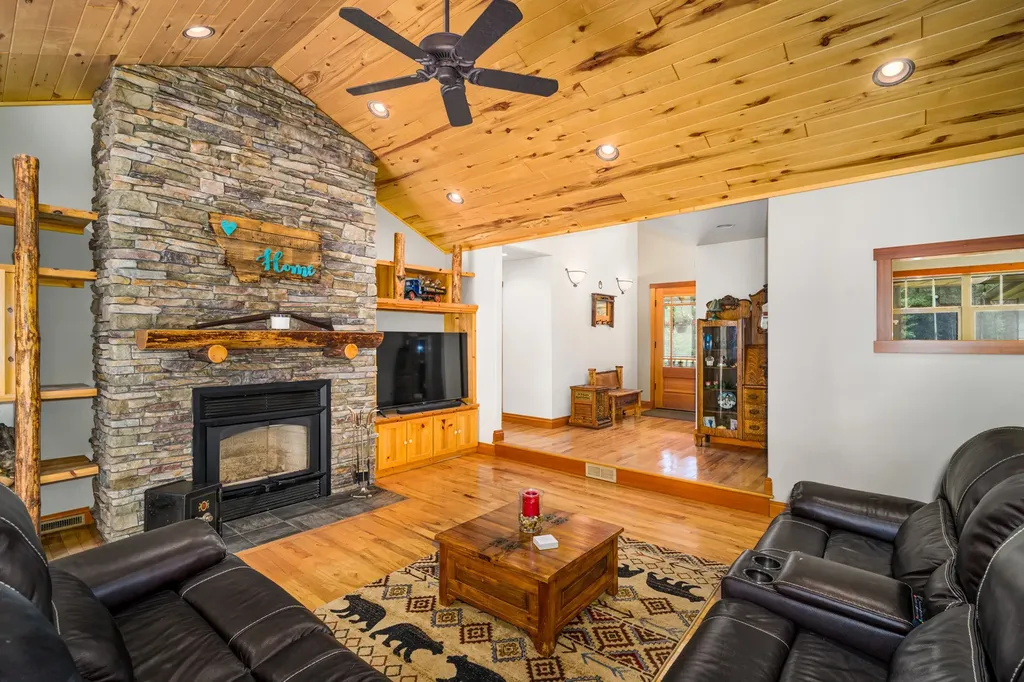 111 Wagon Wheel Road Whitefish MT 59937