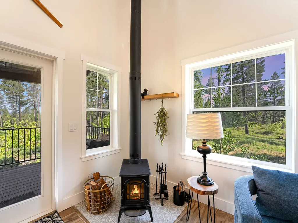 254 Chinook Lake Road Whitefish MT 59937