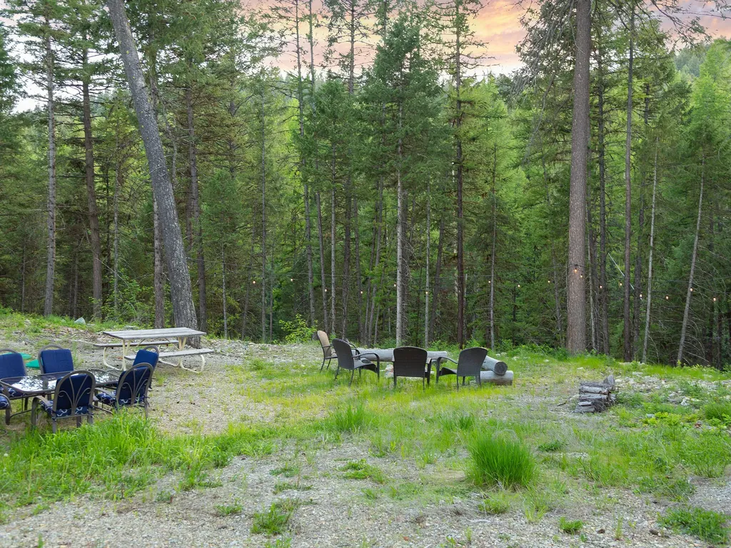 254 Chinook Lake Road Whitefish MT 59937
