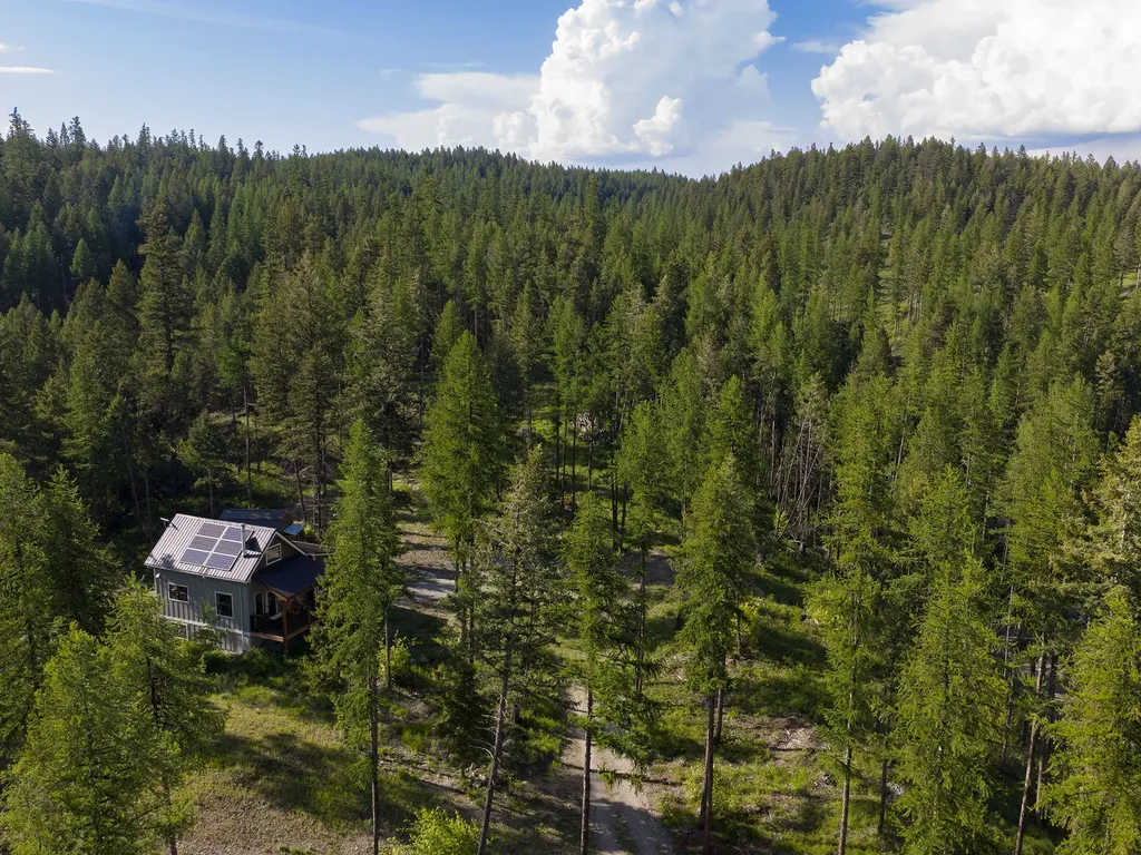 254 Chinook Lake Road Whitefish MT 59937