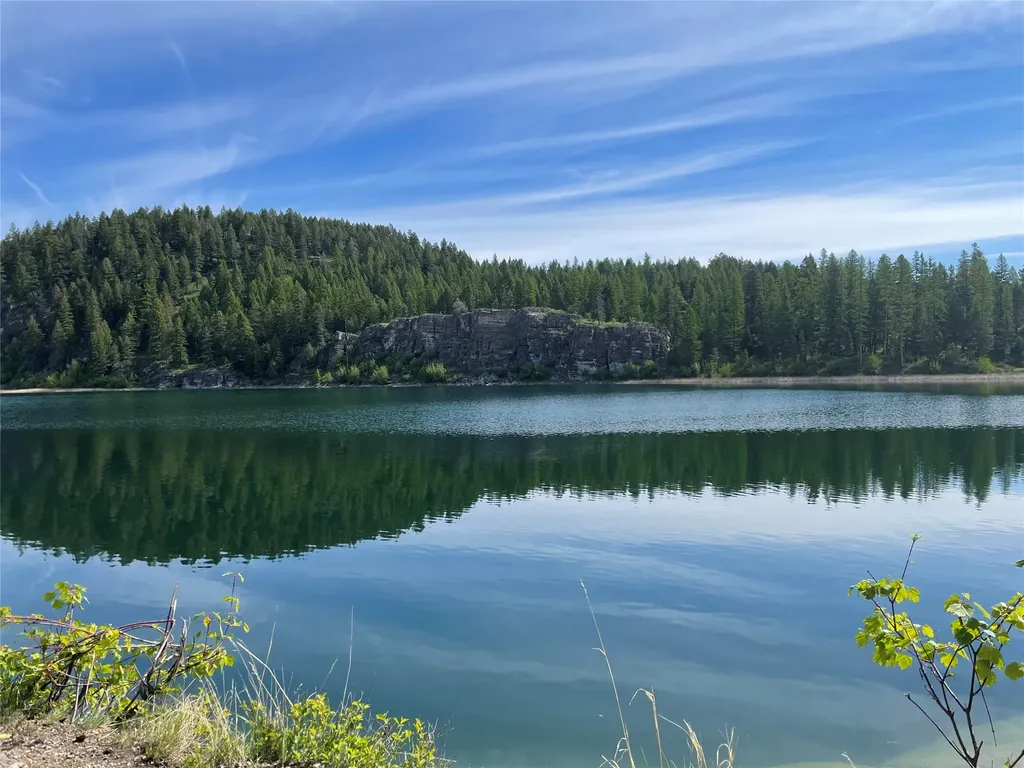 254 Chinook Lake Road Whitefish MT 59937