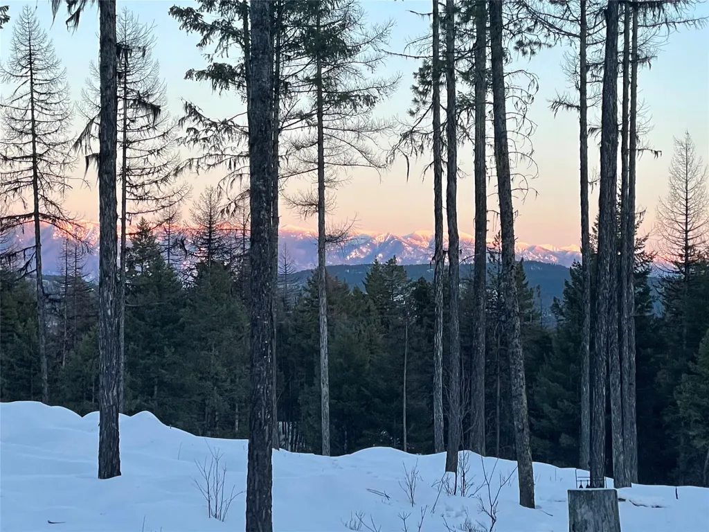254 Chinook Lake Road Whitefish MT 59937