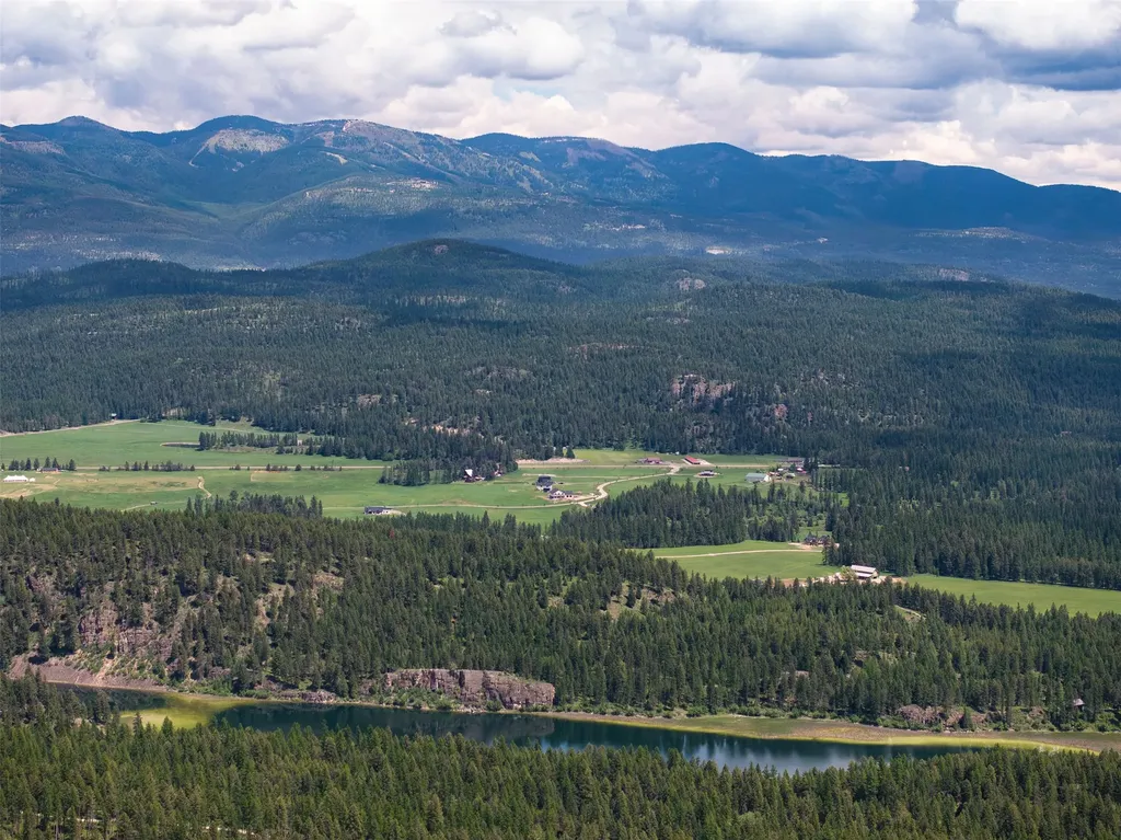254 Chinook Lake Road Whitefish MT 59937