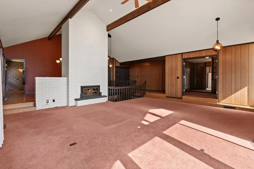 301 Arrow Street St Ignatius MT 59865