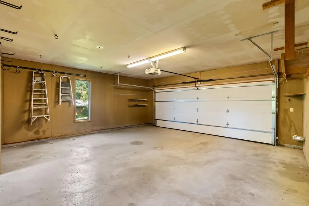 301 Arrow Street St Ignatius MT 59865