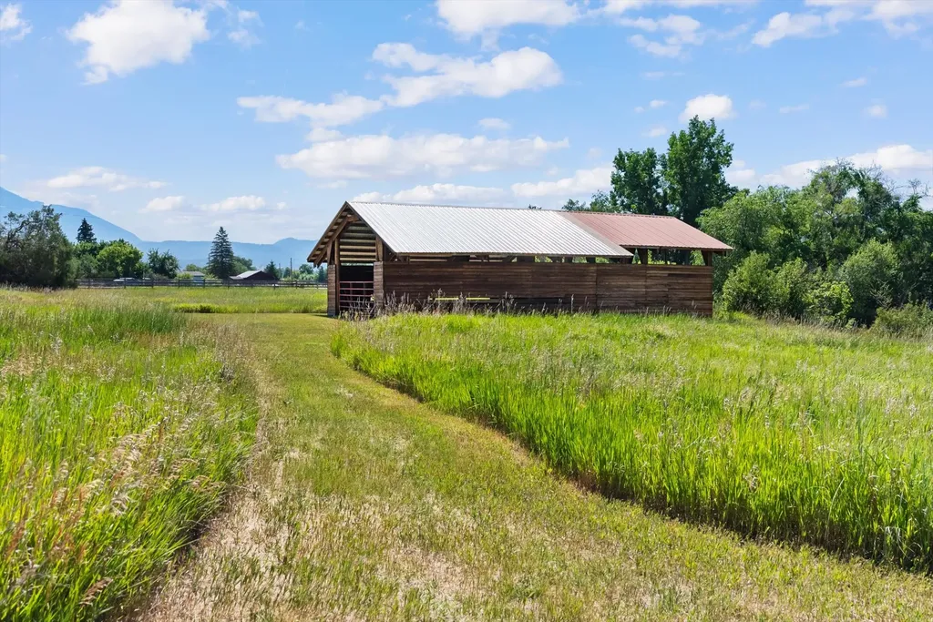 301 Arrow Street St Ignatius MT 59865