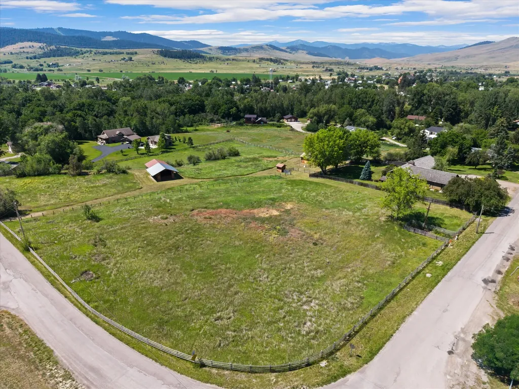 301 Arrow Street St Ignatius MT 59865