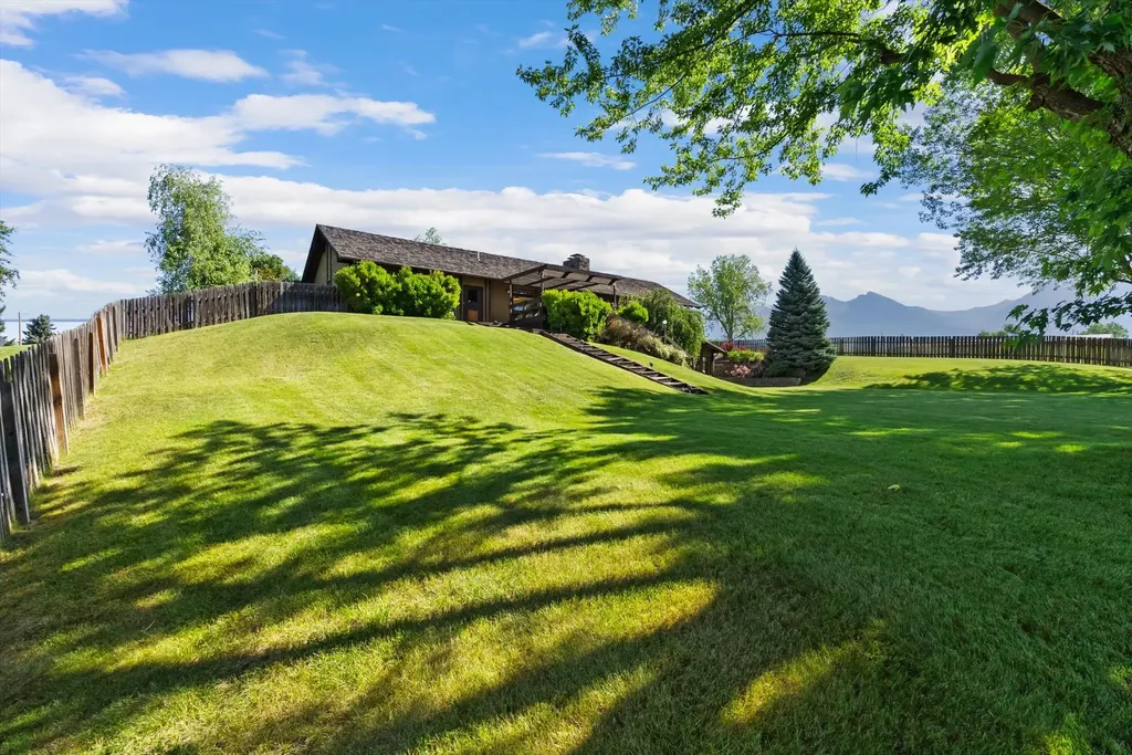 301 Arrow Street St Ignatius MT 59865