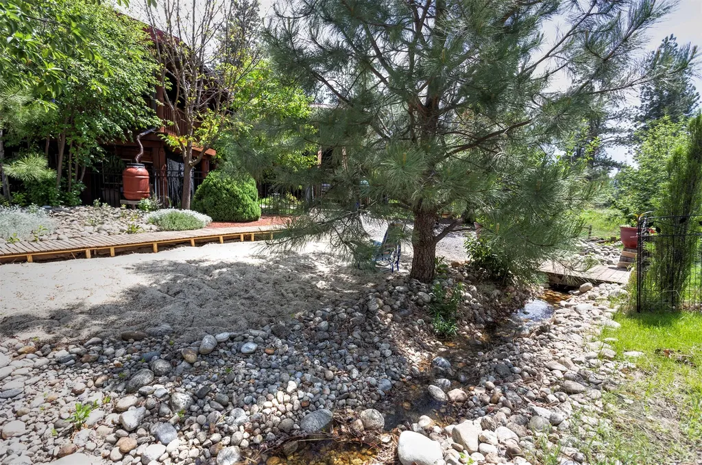 3979 Stevensville River Road Stevensville MT 59870