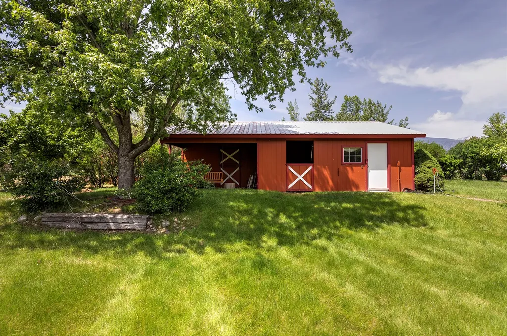 3979 Stevensville River Road Stevensville MT 59870