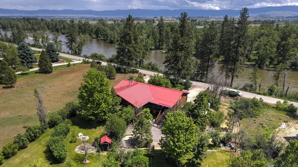 3979 Stevensville River Road Stevensville MT 59870