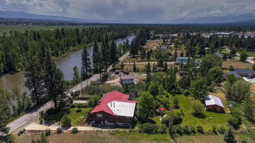 3979 Stevensville River Road Stevensville MT 59870