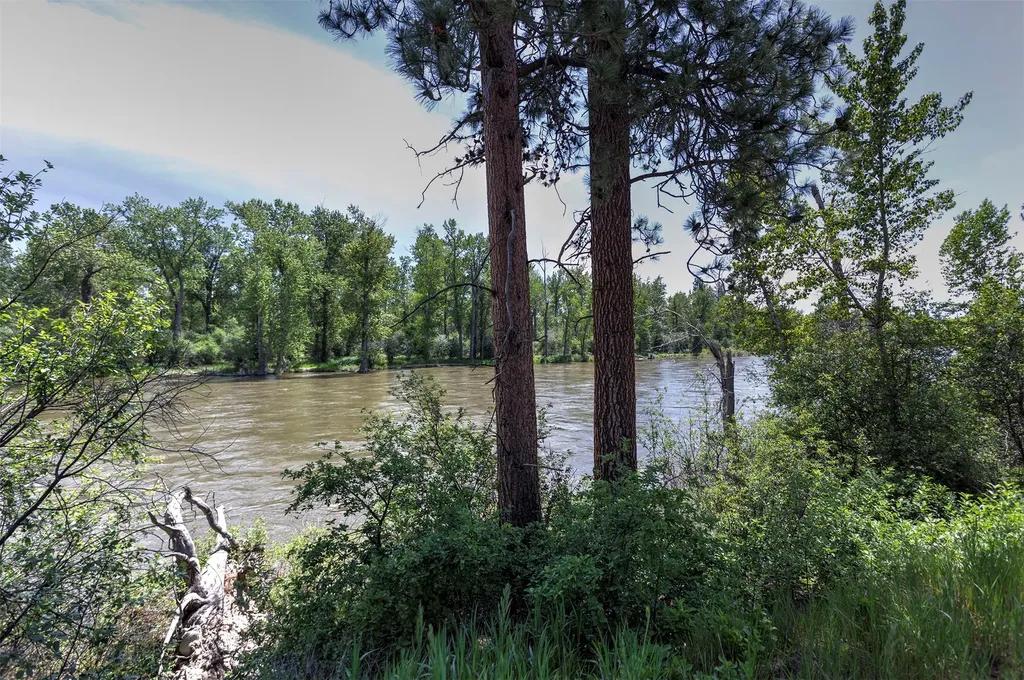3979 Stevensville River Road Stevensville MT 59870