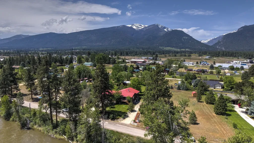 3979 Stevensville River Road Stevensville MT 59870