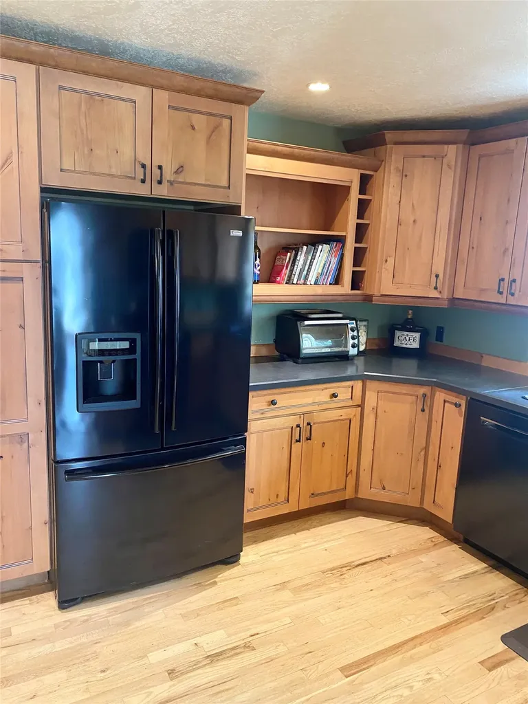 1105 23rd Avenue SW Great Falls MT 59404