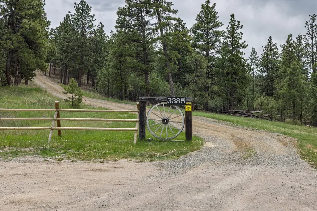 3385 Vinces Court Helena MT 59602