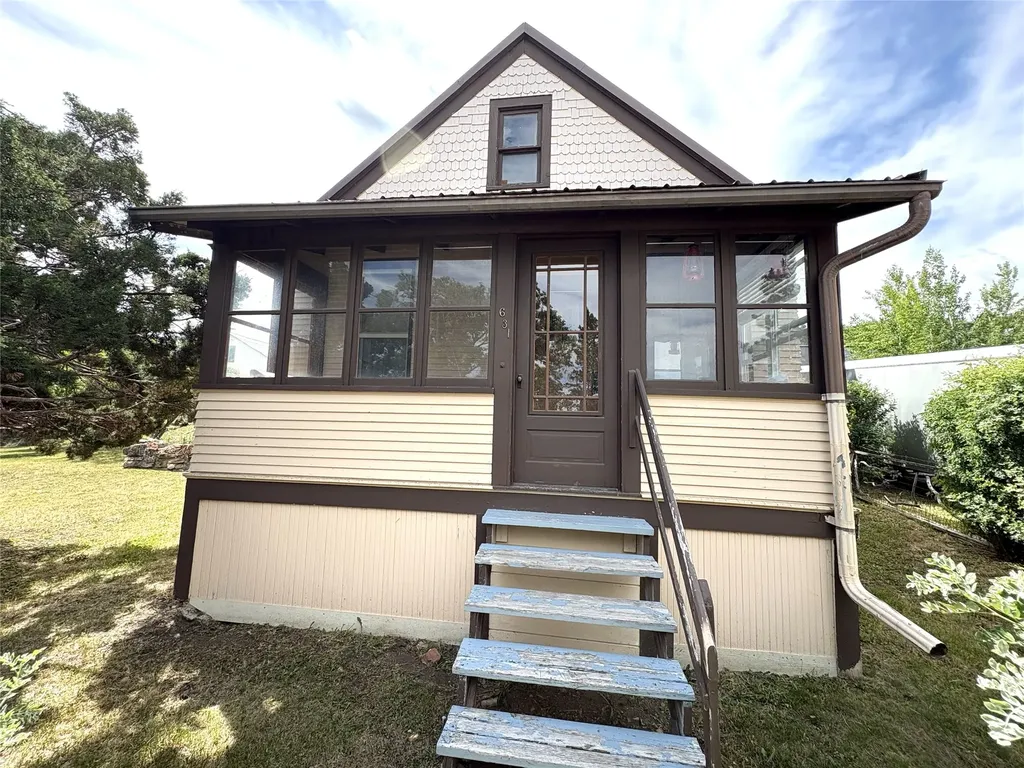 631 Rhode Island Street Helena MT 59601