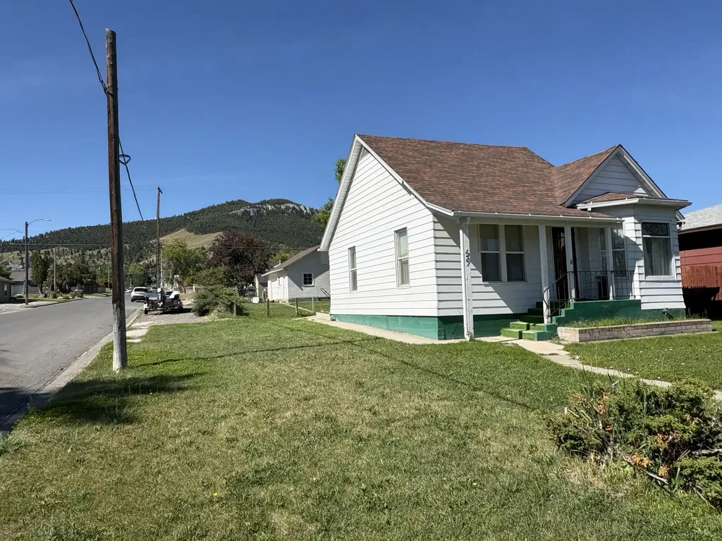 1201 Leslie Avenue Helena MT 59601
